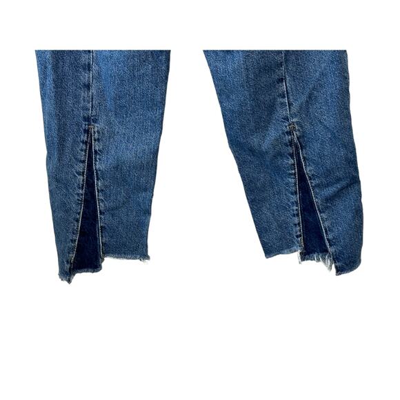 BLANK NYC Cinderella Story Blue Denim Distressed Hem Jeans Women's Size 30 - Picture 6 of 10